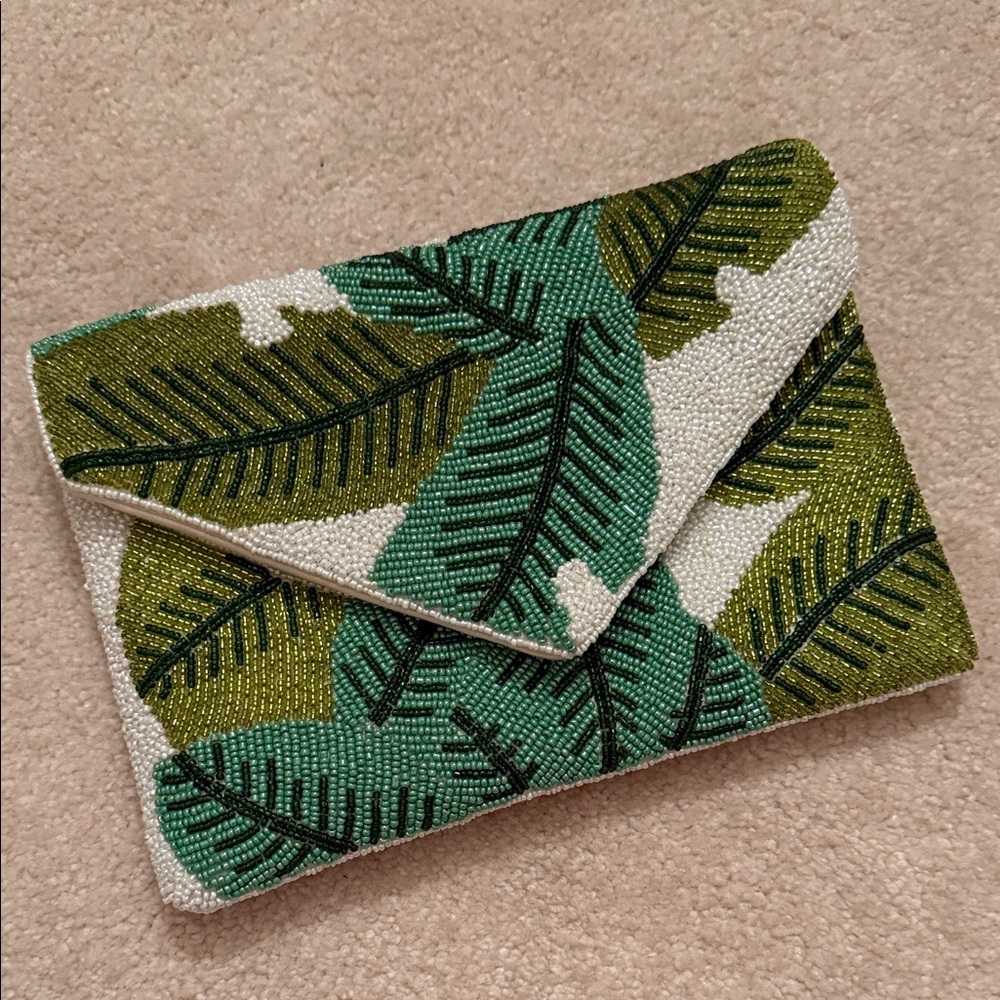 Green and White Beaded Clutch with Leaf Design